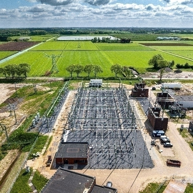 Waalwijk station